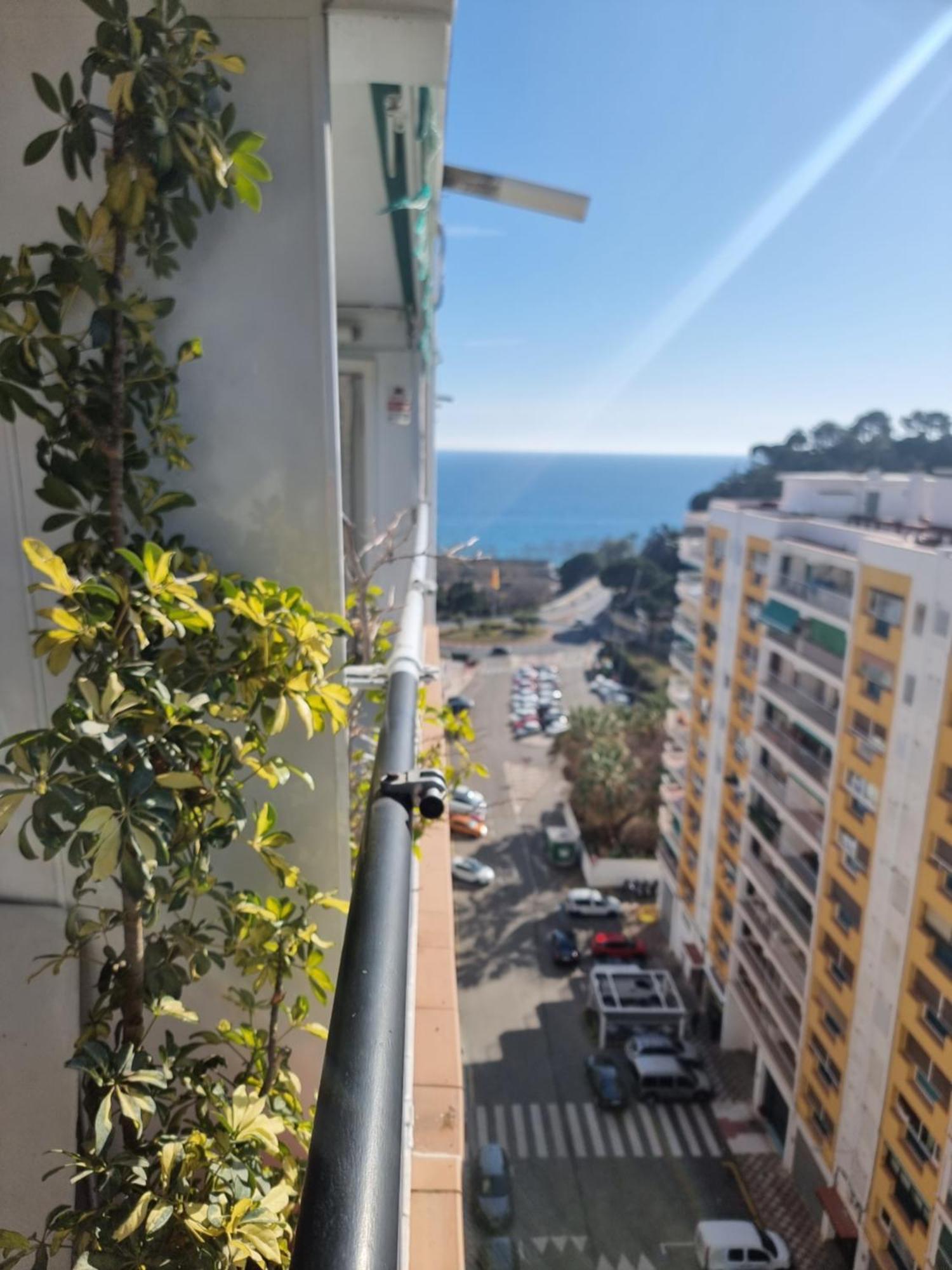 Apart 2 Habit Vistas Playa Y Montana Lift Parking Calella Bagian luar foto